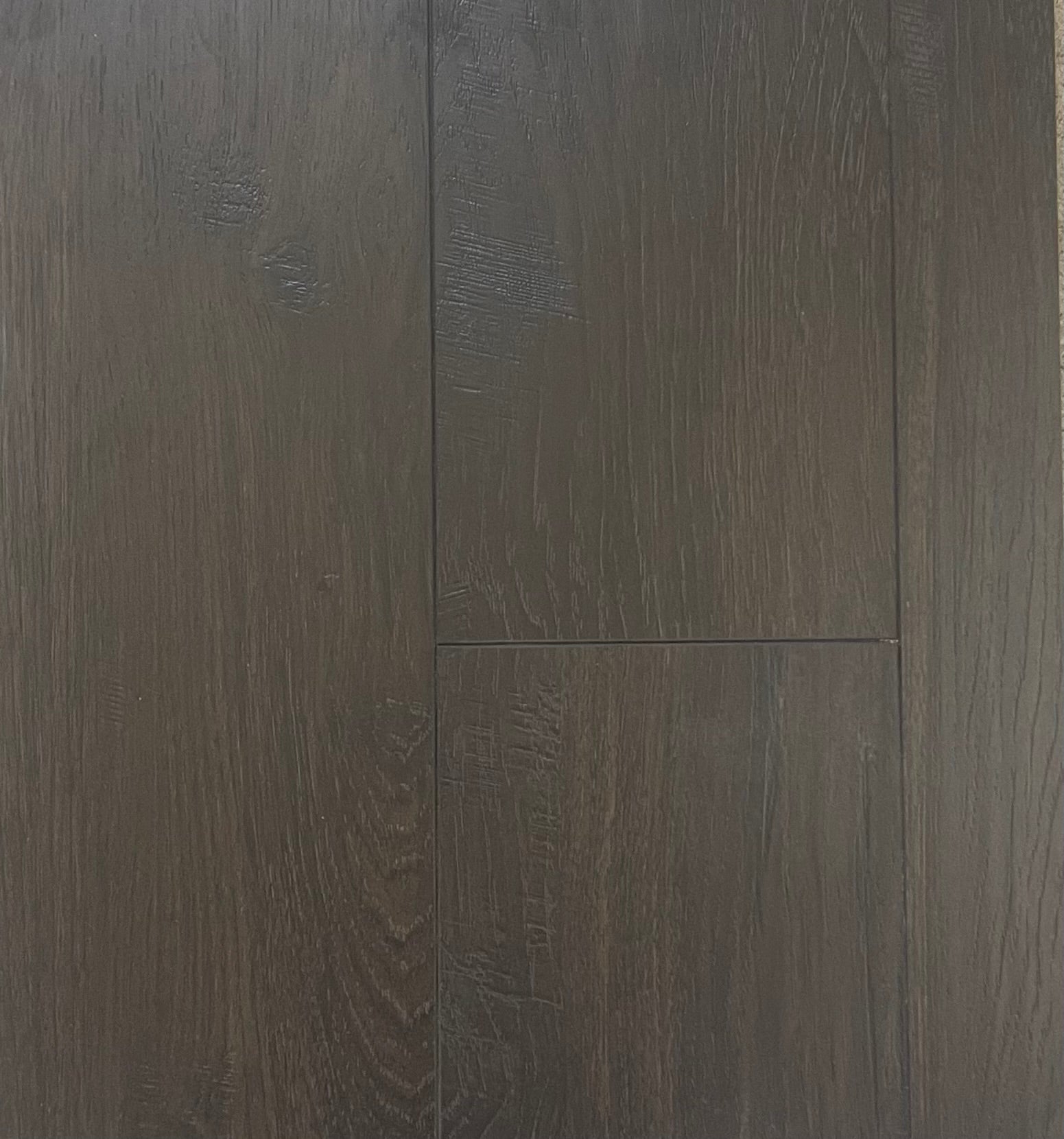 Floor Ridge Ridge Manor – Sky Flooring & More